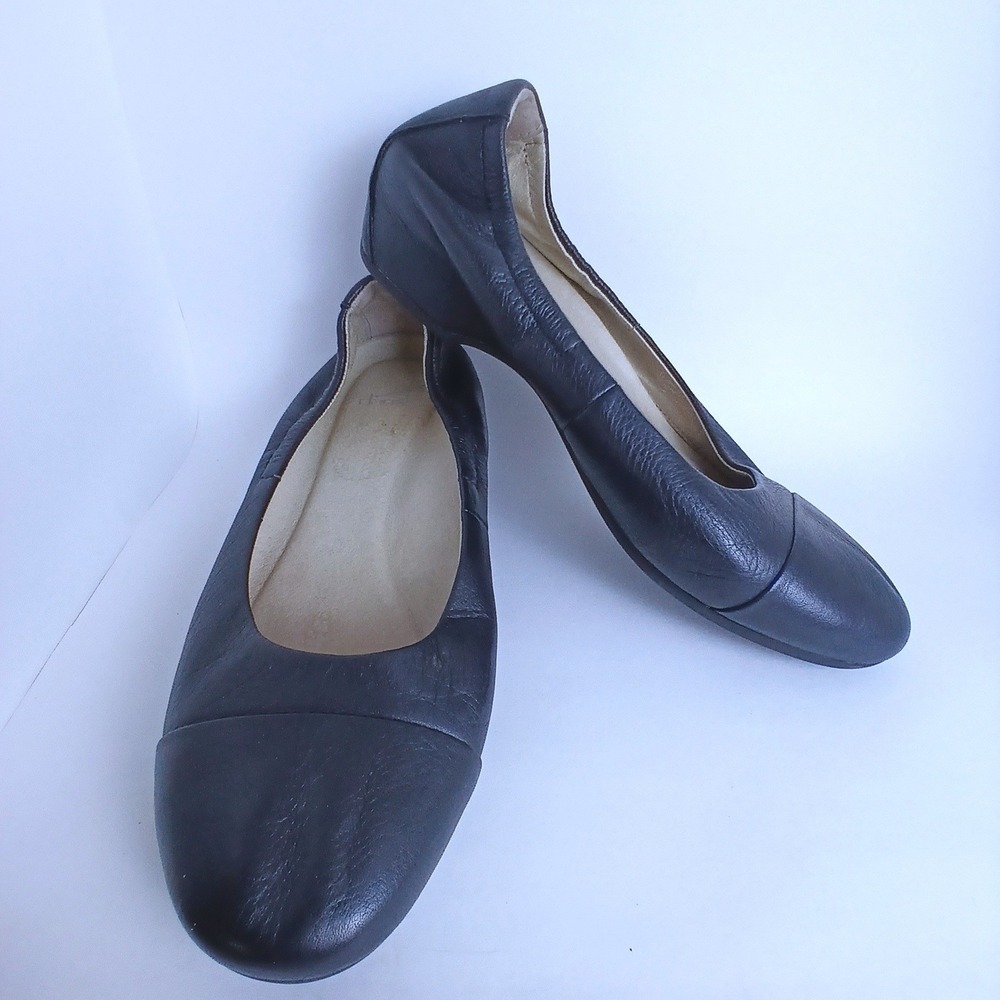 Dansko Lisanne Women 38 Black Leather Ballet Flats Comfort Minimalist Preppy